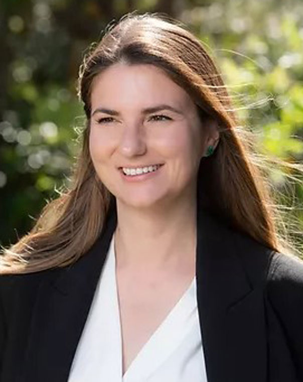 Elena-Collet---Bradshaw-Lawyers